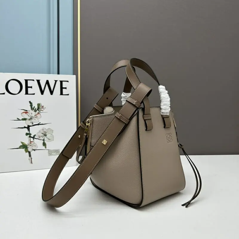 loewe aaa qualite sac a main  pour femme s_11a1ab32